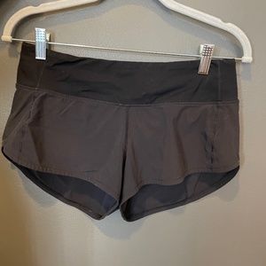 Speed Up Low-Rise Lined Short 2.5"